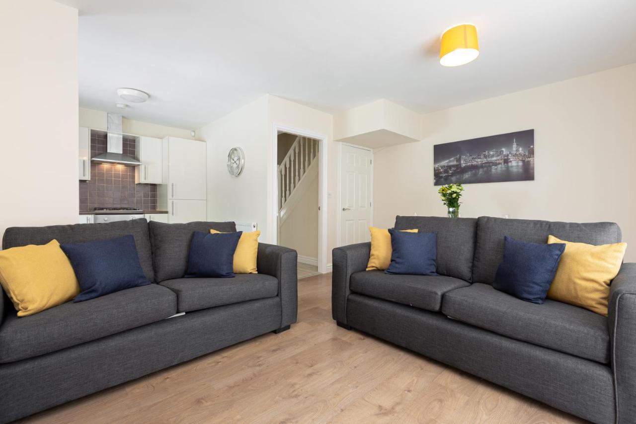 Oxheys House - 5 Bedrooms Contractors Parking بريستون المظهر الخارجي الصورة