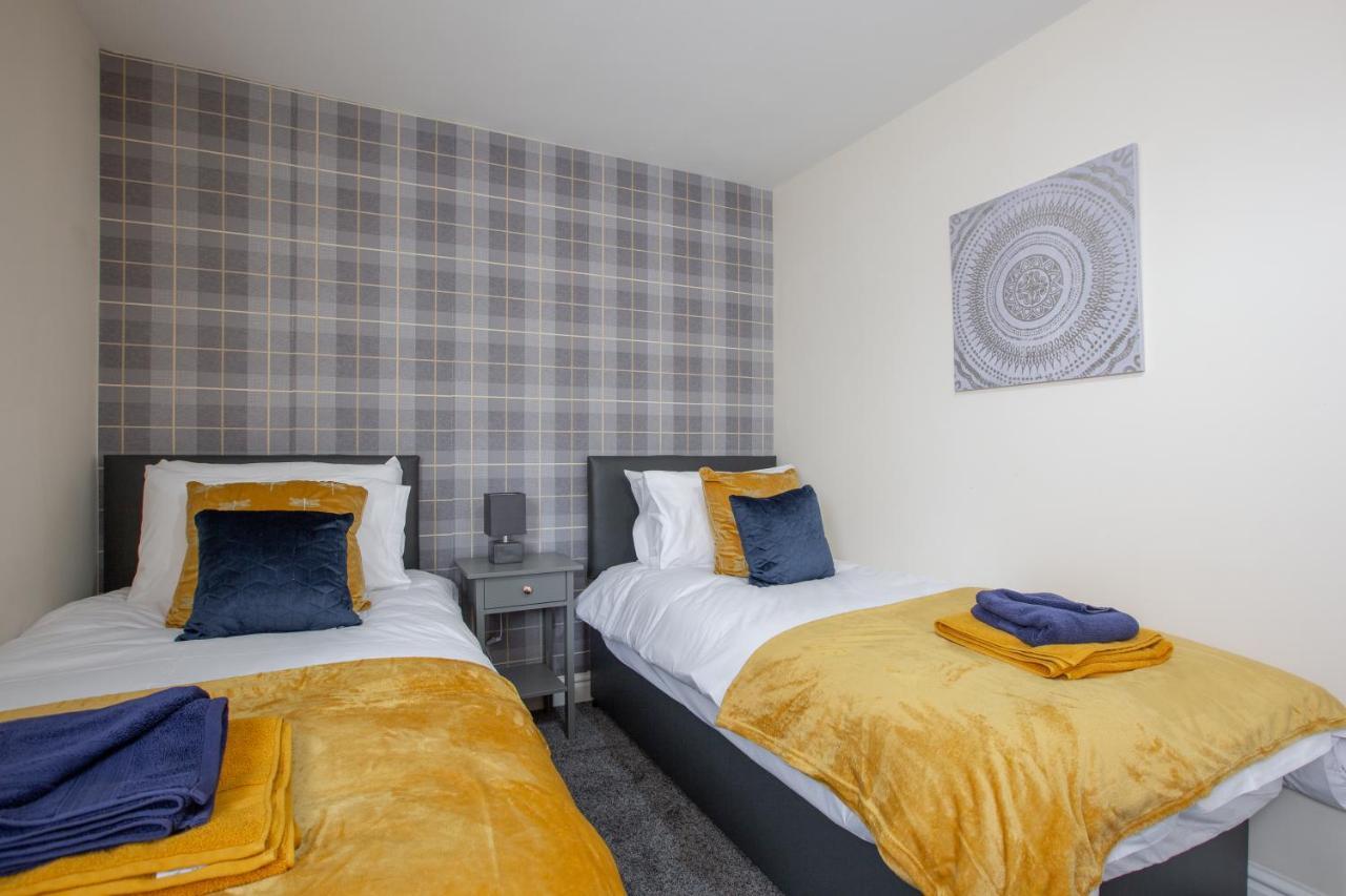Oxheys House - 5 Bedrooms Contractors Parking بريستون المظهر الخارجي الصورة