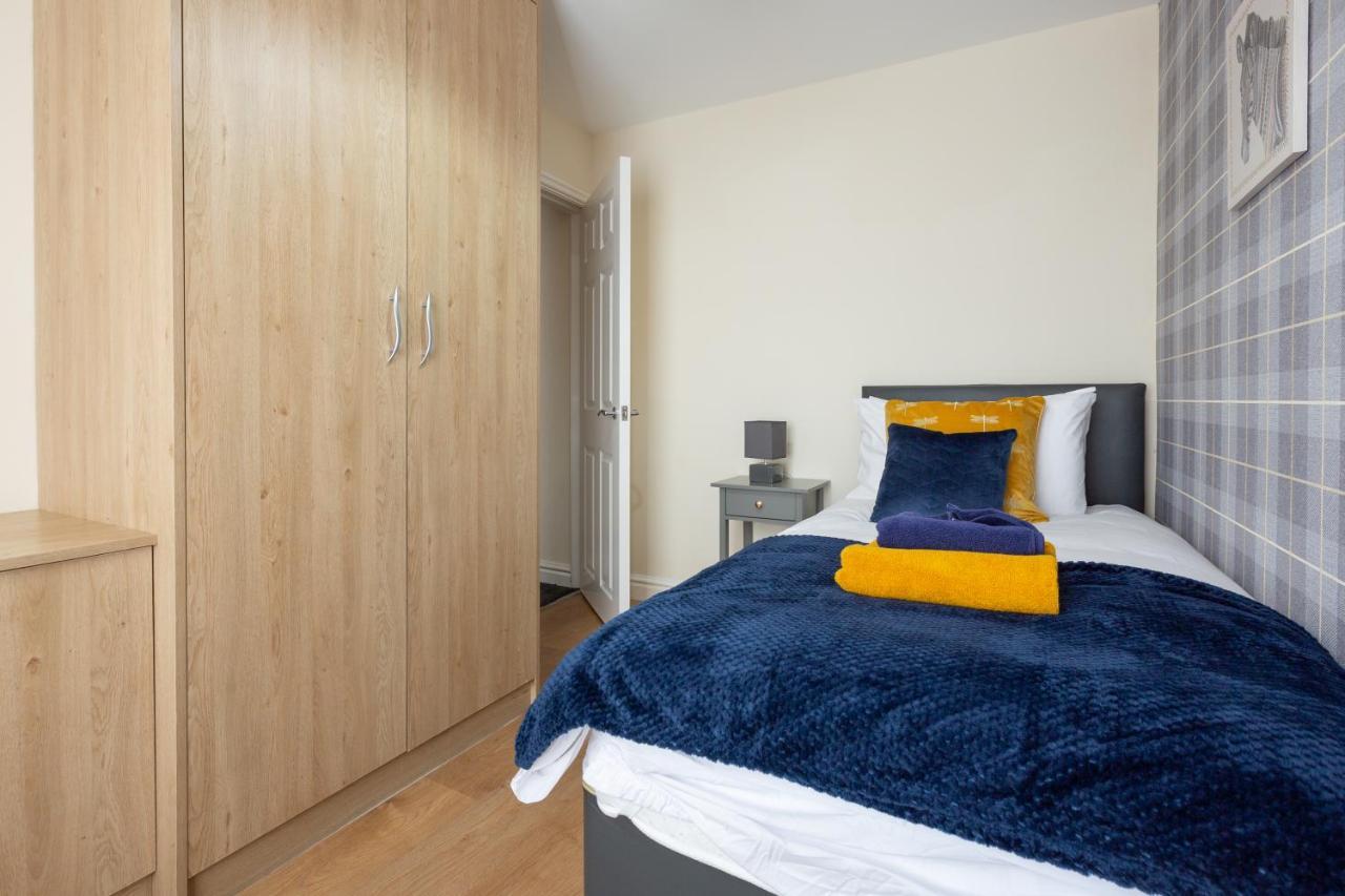 Oxheys House - 5 Bedrooms Contractors Parking بريستون المظهر الخارجي الصورة