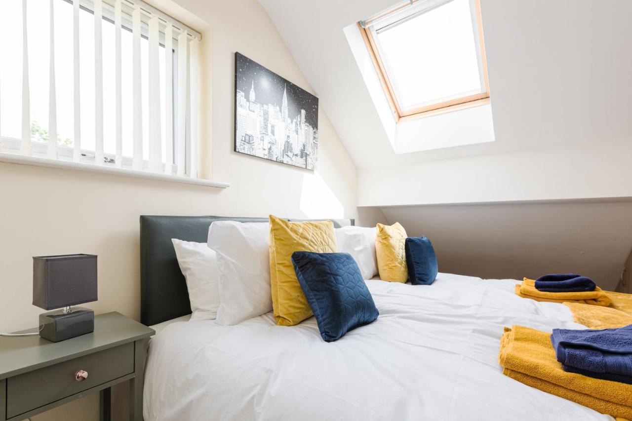 Oxheys House - 5 Bedrooms Contractors Parking بريستون المظهر الخارجي الصورة
